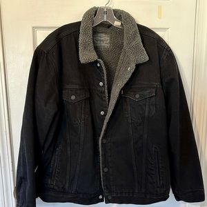 Levi’s Sherpa Trucker Jacket